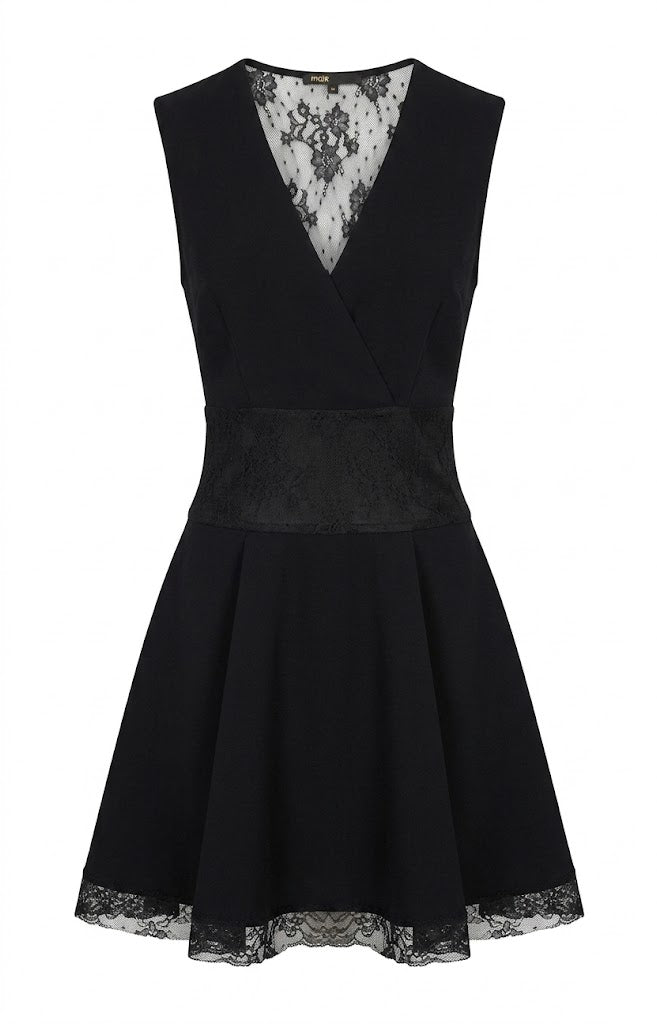 Vestido Negro de Maje con Detalles de Encaje