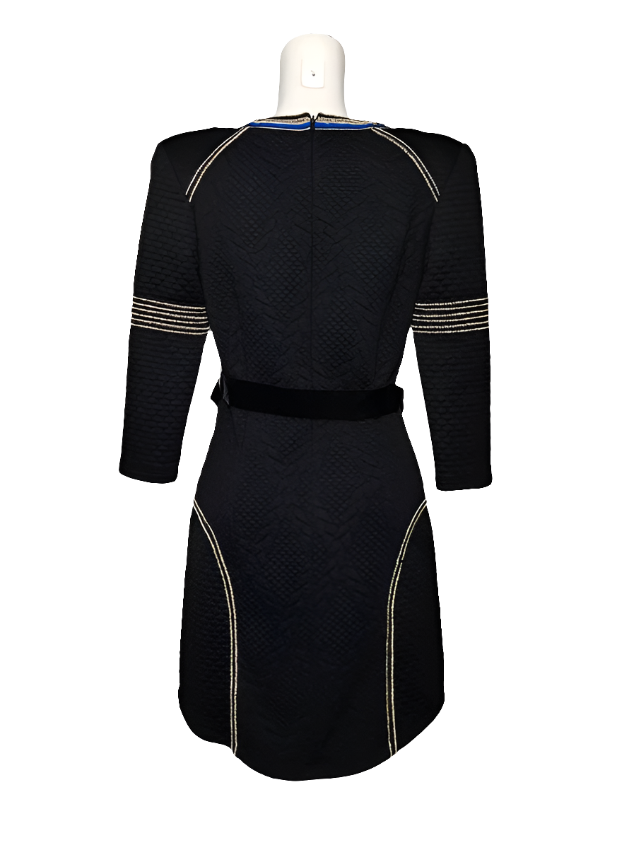 Armario Lulú Courtney Vestido Elegancia Estructurada