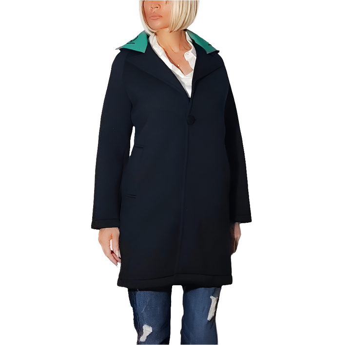 Rinascimento Abrigo Negro con Cuello Verde Esmeralda